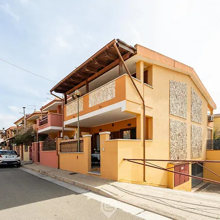 Estay - Coastal Nest - Aircon & Parking *