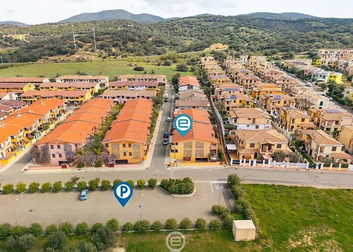 Coastal Nest בית נופש *